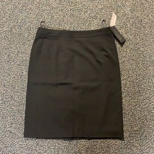 Atelier Luxe Black Pencil Skirt